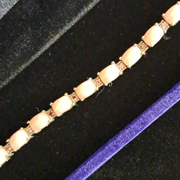 Peruvian Pink Opal & Orissa Rhodolite Garnet Tennis Link Style Bracelet. - Picture 8 of 11